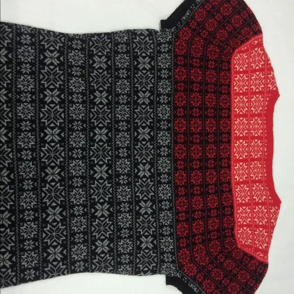 SURFACE TO AIR Red Black Gray Snowflake Print Fine Merino Wool Sweater Dress - Picture 4 of 8